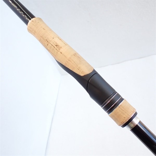１７エクスプライドオーバー８２８６ＭＬ